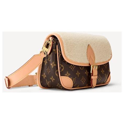 louis vuitton diane bag 2022.